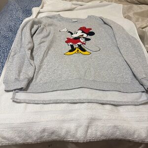 Disney Embroidery Minnie Mouse sweatshirt size XL high low gray good condition
